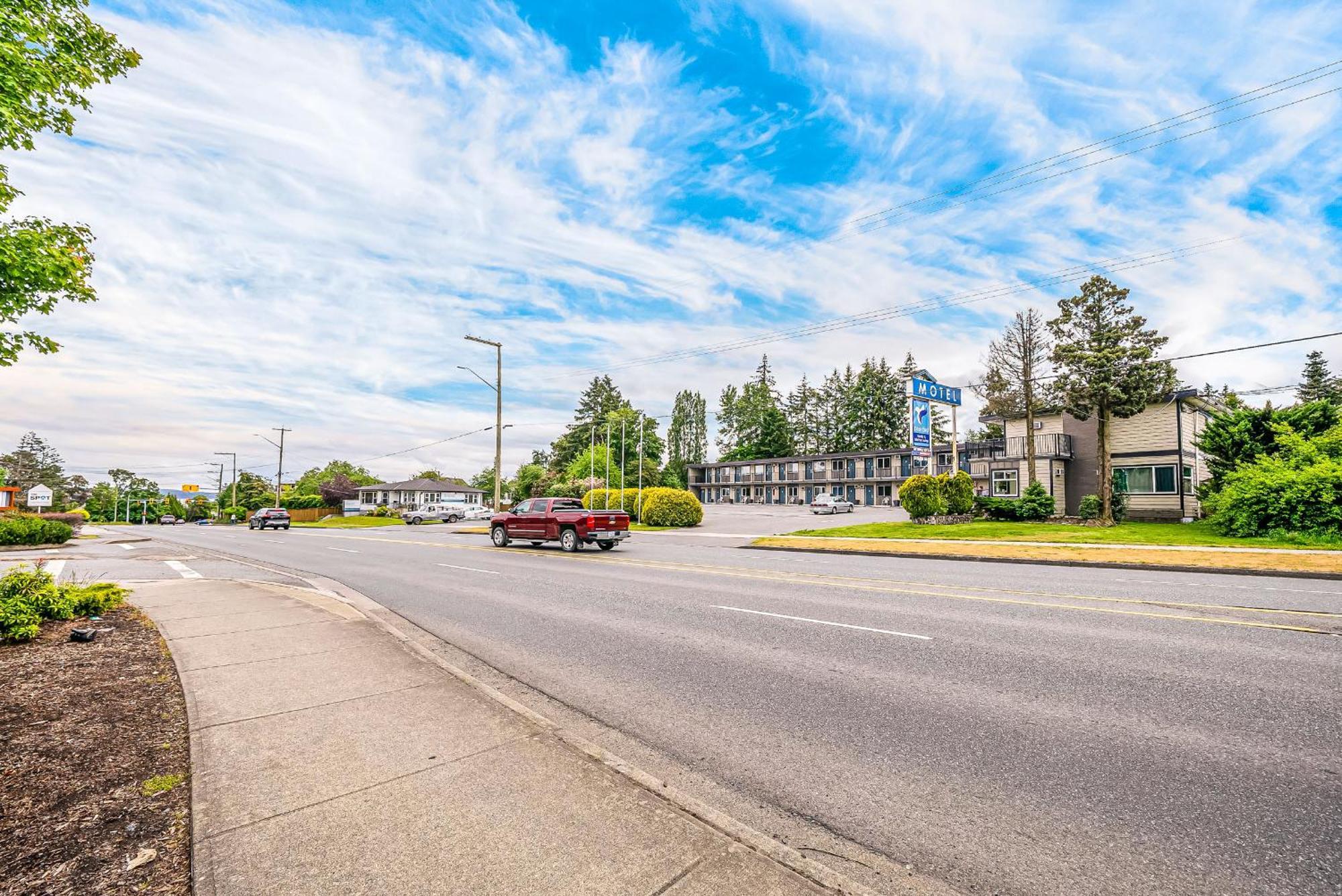 Bluebird Motel Nanaimo Exterior photo